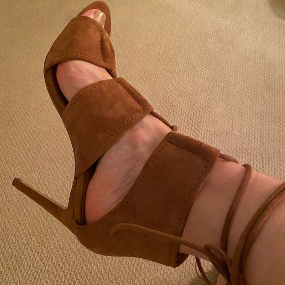 Zara Basic Collection heels size 8 - Picture 6 of 10
